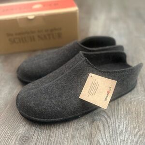 German Wool Slippers Loafers Slip On clogs Uggs